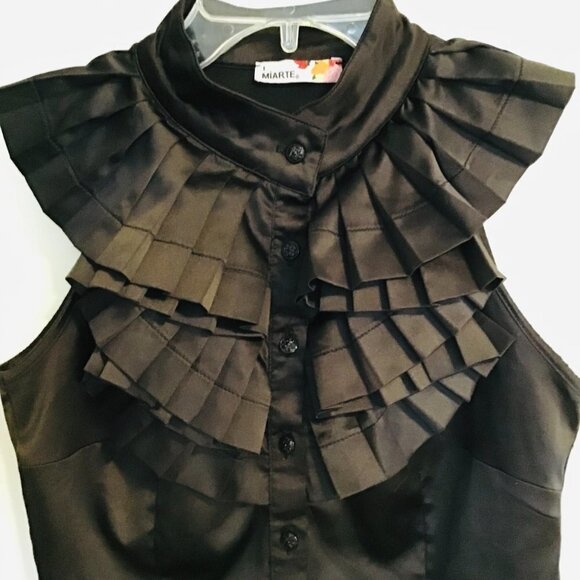 Miarte Satin Ruffle Front Sleeveless Top Size S - Picture 4 of 6